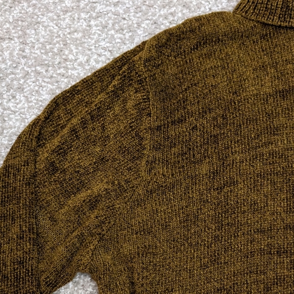 (2/$25) Pierre Cardin ribbed knit velour turtleneck sweater golden caramel - Picture 3 of 14